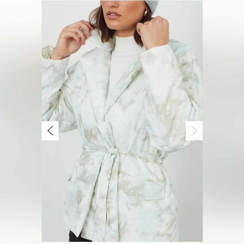 Anthropologie BlankNYC Bennie Tie-Dye Puffer Jacket Belted New without tags - Picture 3 of 7